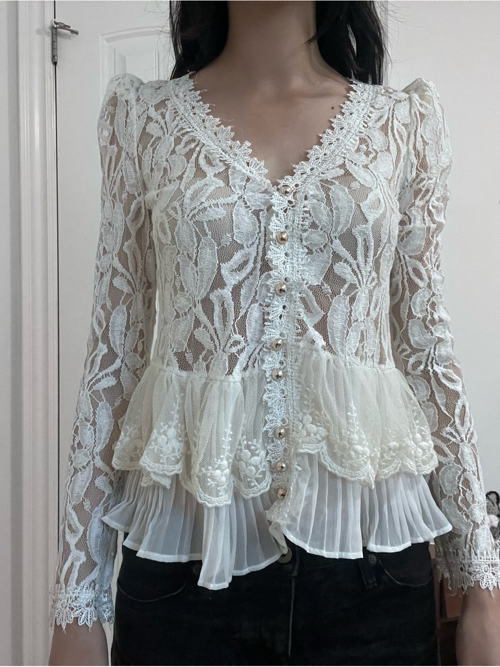 Vintage Lace Peplum Blouse - Picture 3 of 3